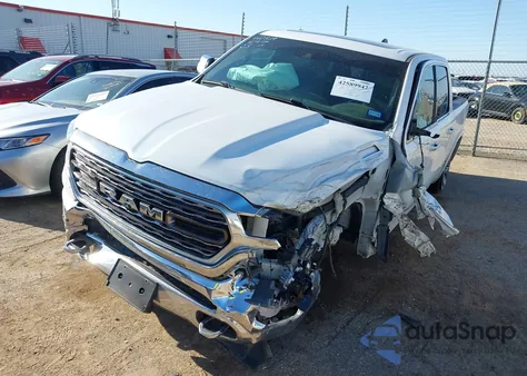 2019 Ram 1500 Limited 4X4 5'7 Box from USA, damaged, VIN 1C6SRFHT7KN906935